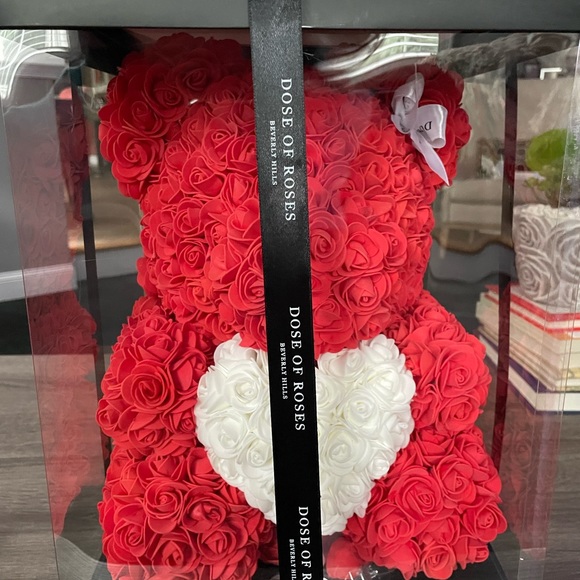 Dose Of Roses Beverly Hills